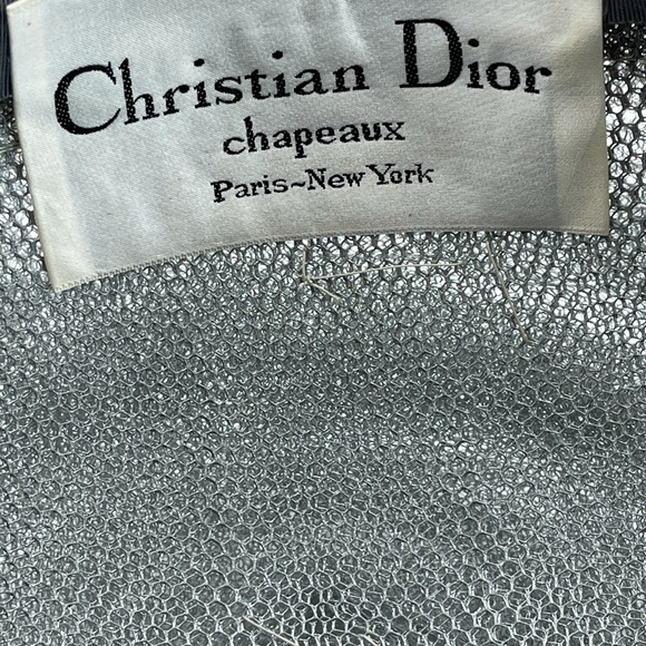 Christian Dior Mesh Head Wrap - Picture 5 of 7
